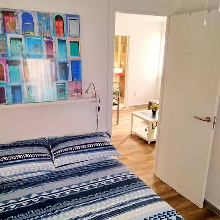 Sunny Apartment *